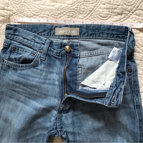 Reposted EUC Uniqlo jeans for men size 28 straight slim fit - Picture 3 of 6